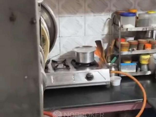 Flat for sale in West Delhi, Deri