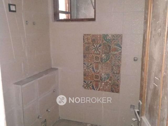 Flat for rent in East Delhi, Deri