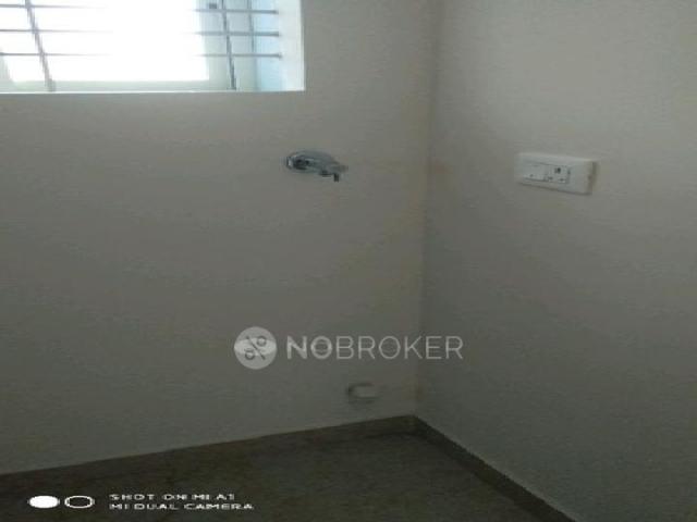 Flat for rent in South Delhi, Deri