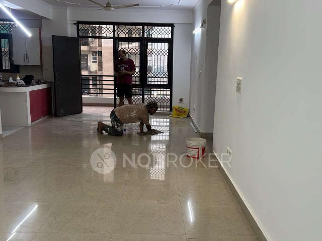 Flat for rent in Hariana