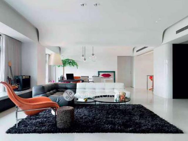 Flat for sale in Hariana