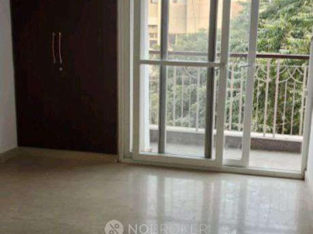 Flat for rent in Deri