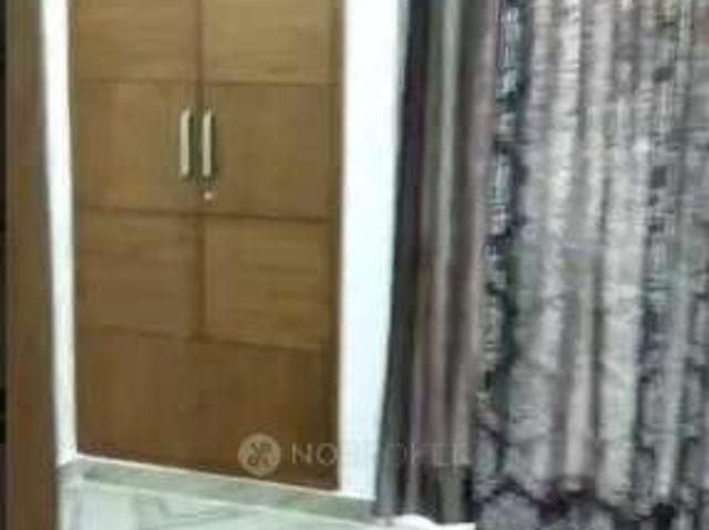 Flat for rent in New Delhi, Delhi