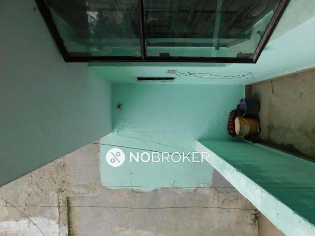 Flat for rent in West Delhi, Deri