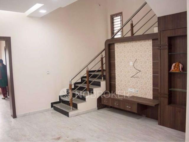 Property for rent in Narayanapuram, Chennai