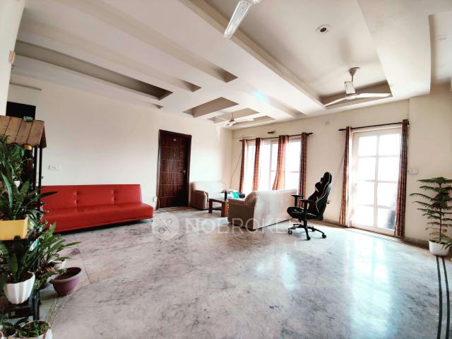 Property for rent in Hariana