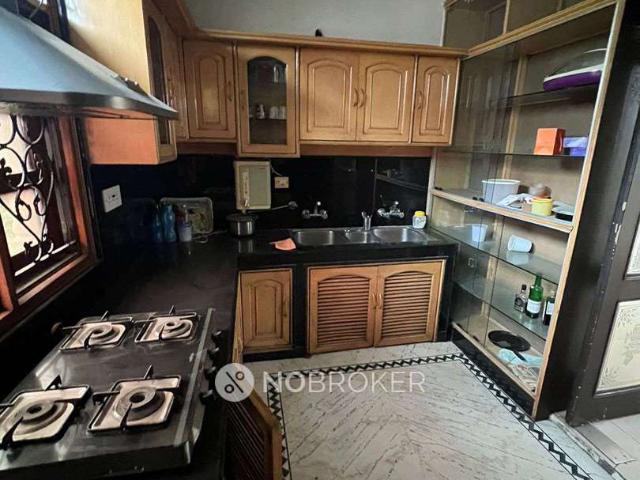 Property for rent in North Delhi, Deri