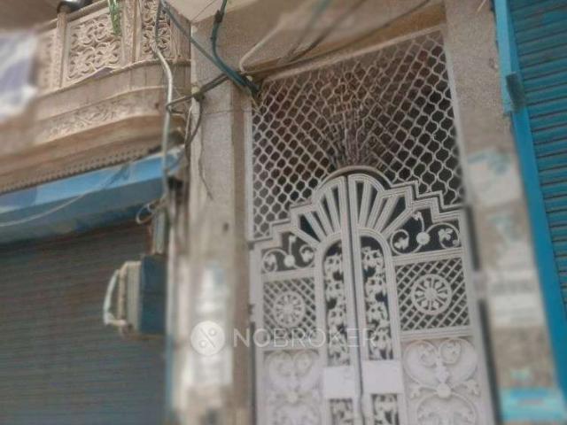 Property for rent in North Delhi, Deri