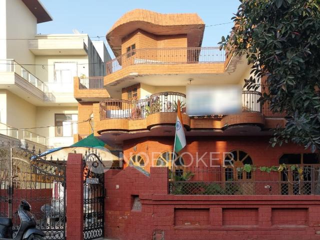 Property for rent in Hariana