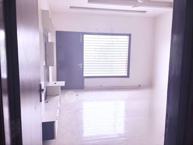 Property for rent in Hariana