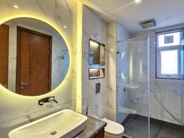 Property for rent in Hariana