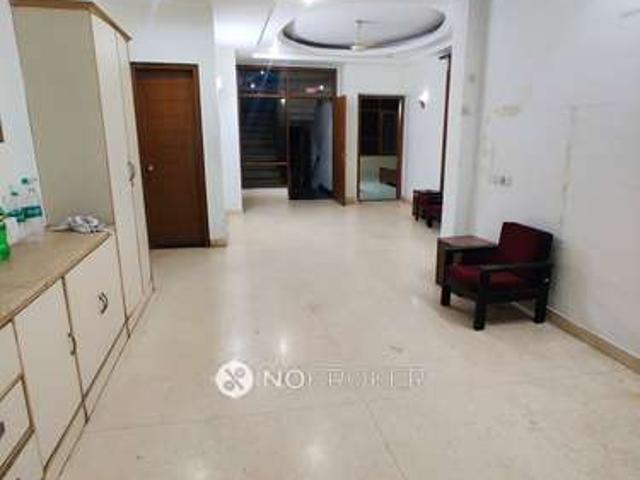 Property for rent in Sector 31 Tau, Greater Noida