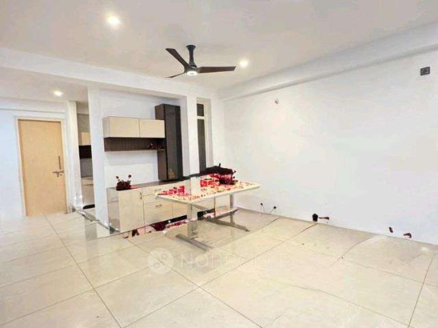 Property for rent in New Delhi, Delhi