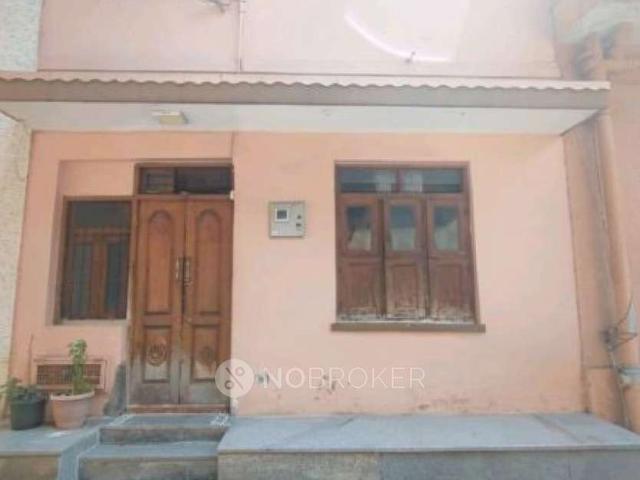 House for sale in Bangalore North, Cox Town - Bangalore