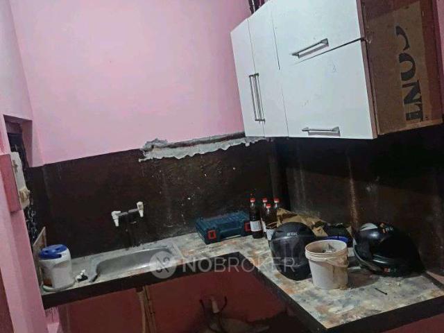 House for sale in North Delhi, Deri