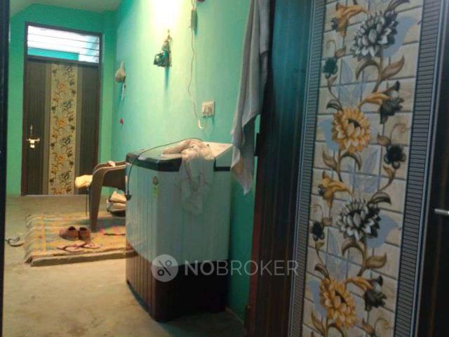 House for sale in Hariana