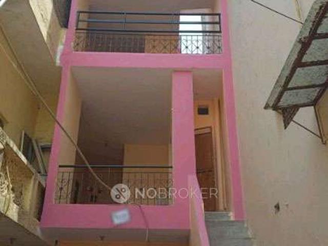 House for sale in North West Delhi, Deri