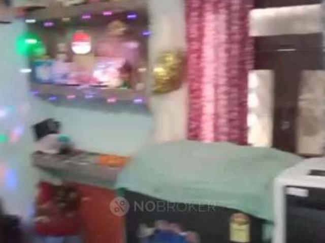 House for sale in Deri