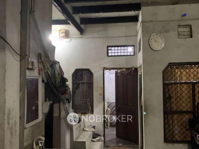 House for sale in Hariana
