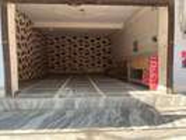 House for sale in North West Delhi, Deri