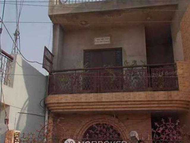 House for sale in North West Delhi, Deri