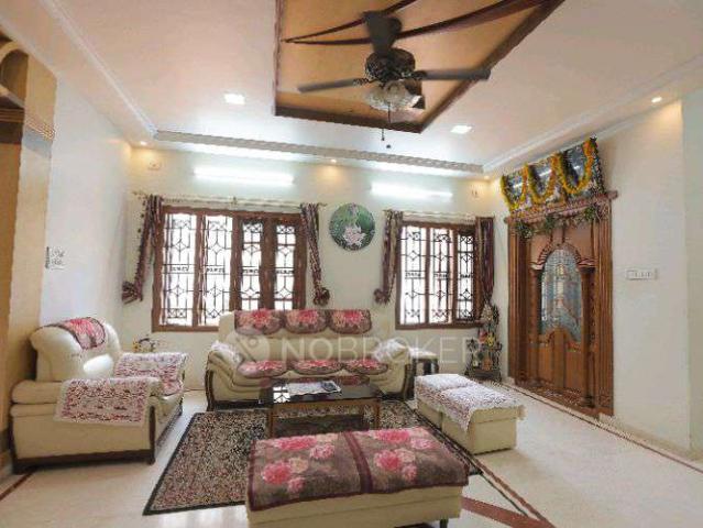 House for sale in Bangalore North, Cox Town - Bangalore