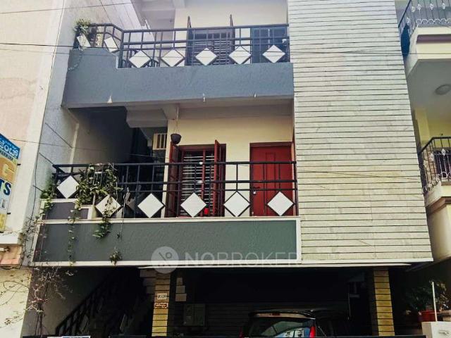 House for sale in Bangalore South, Cox Town - Bangalore