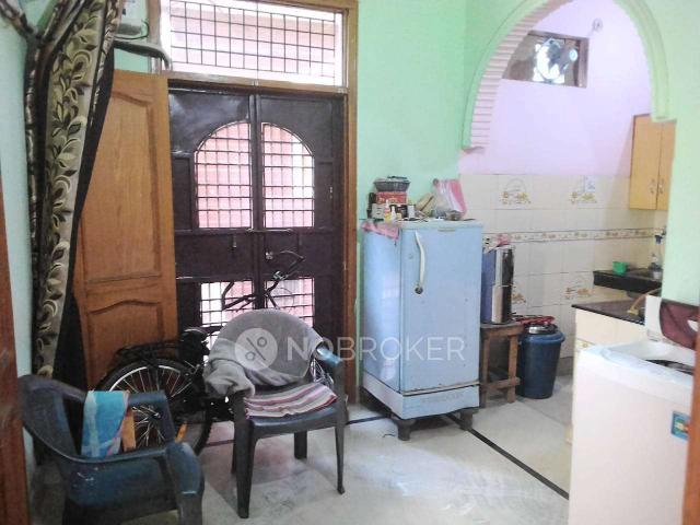 House for sale in Central Delhi, Deri
