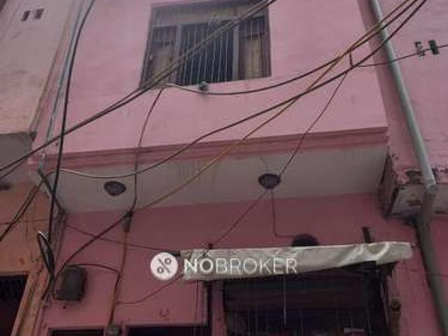 House for sale in North East Delhi, Deri