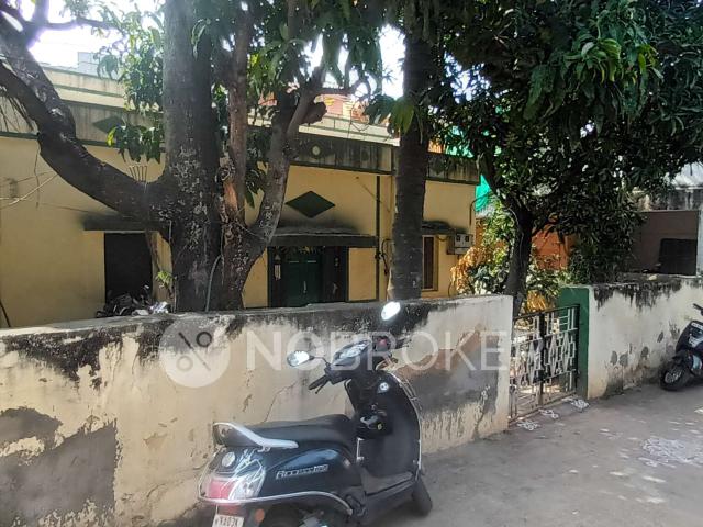 House for sale in Bangalore North, Cox Town - Bangalore