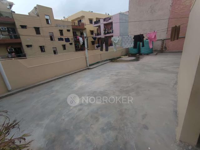 House for sale in South West Delhi, Deri