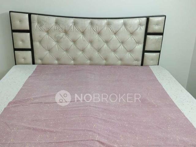 House for sale in Deri