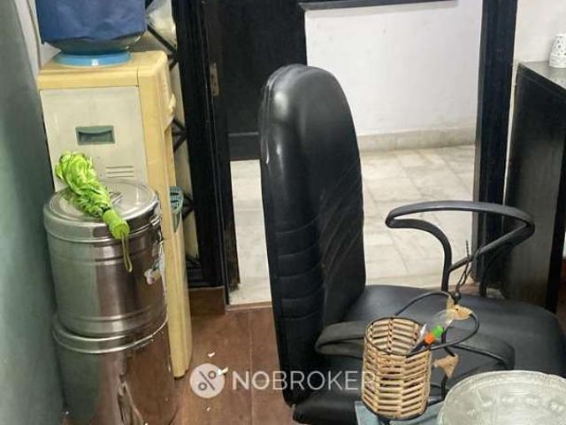 House for sale in Deri