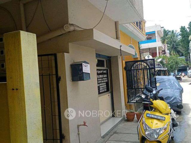 House for sale in Bangalore North, Cox Town - Bangalore