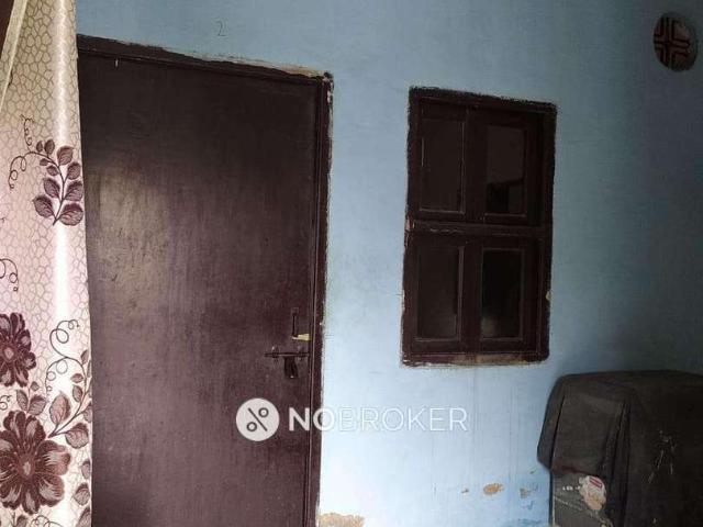 House for sale in South West Delhi, Deri
