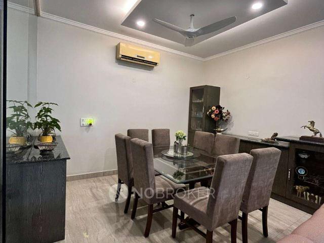 House for sale in Deri