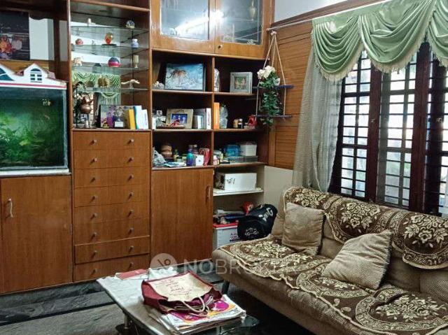 House for sale in Bangalore North, Cox Town - Bangalore