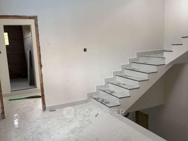 House for sale in Bangalore East, Cox Town - Bangalore