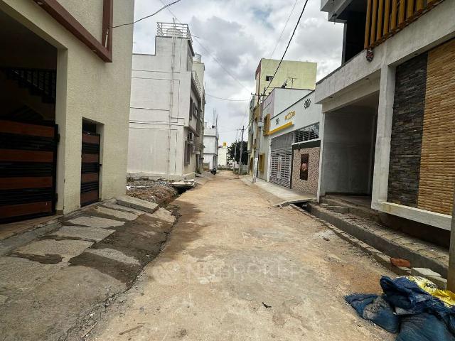 House for sale in Hoskote, Karnataka