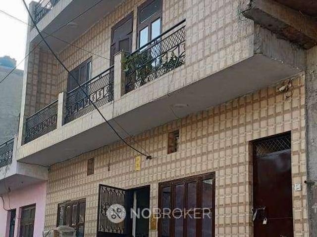House for sale in North Delhi, Deri