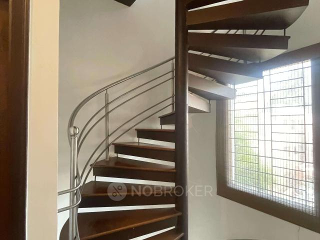 House for sale in Bangalore East, Cox Town - Bangalore