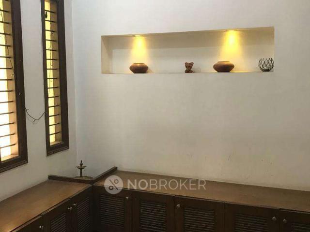 House for sale in Bangalore East, Cox Town - Bangalore