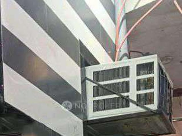House for sale in West Delhi, Deri