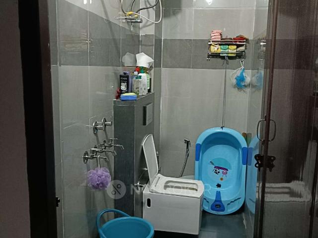 House for sale in North West Delhi, Deri