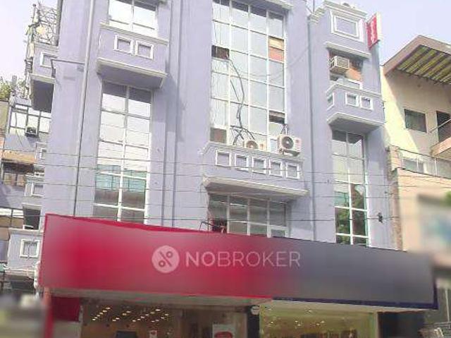 House for sale in Deri