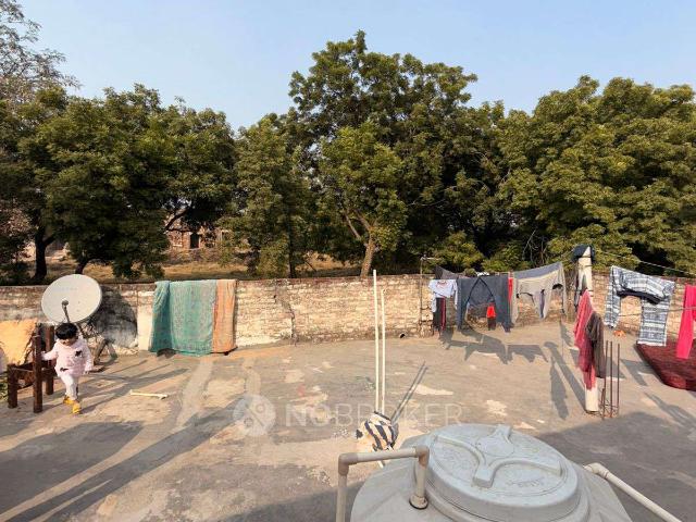House for sale in South Delhi, Deri