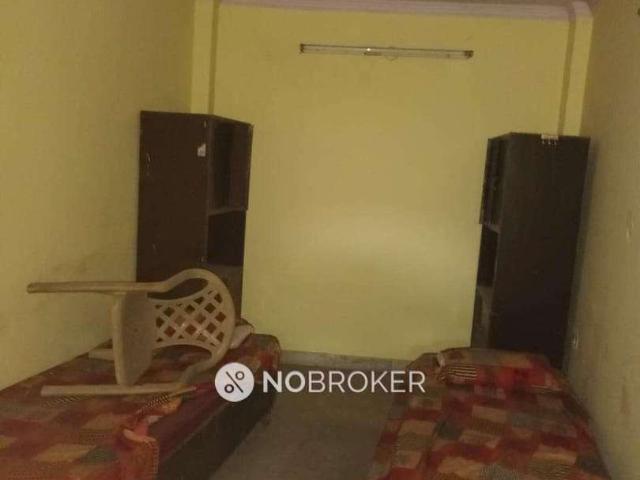 House for sale in Central Delhi, Deri