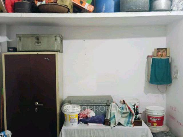 House for sale in North West Delhi, Deri