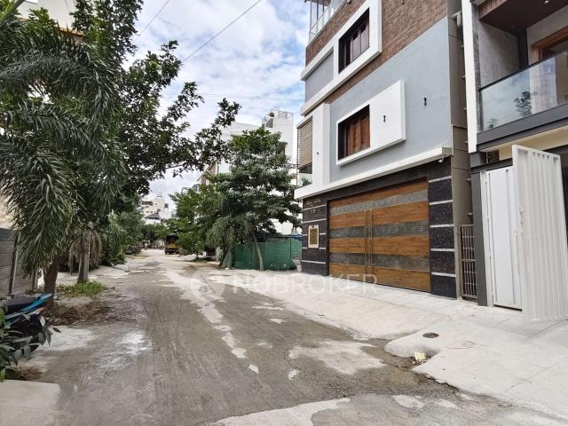 House for sale in Bangalore South, Cox Town - Bangalore