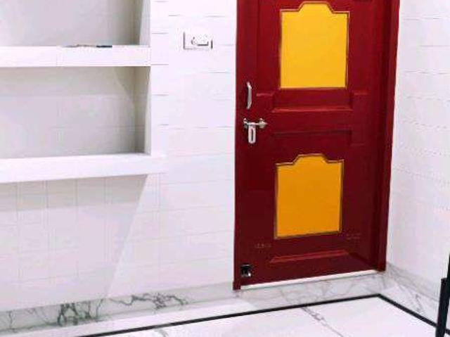 House for sale in North East Delhi, Deri